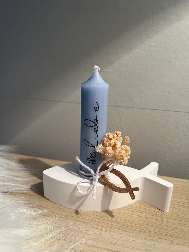 Geschenk zur Taufe, Kommunion oder Konfirmation | Farbauswahl | Kerze mit Fisch