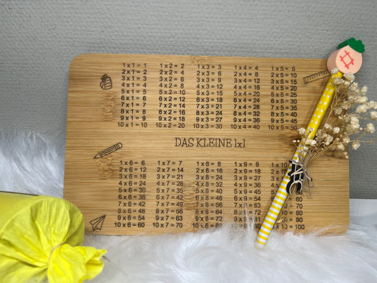 Geschenk | 1x1 | Schulanfang | Frühstücksbrett | Bleistift | Schuleinführung